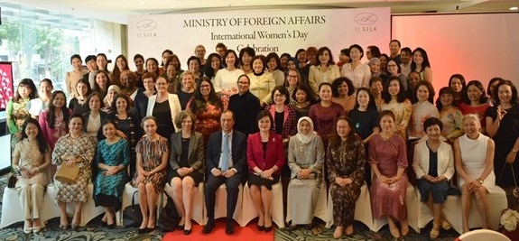 Female diplomats, representatives of international organisations, ambassadors' spouses gather