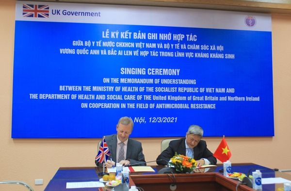 UK helps Vietnam fight against drug resistance
