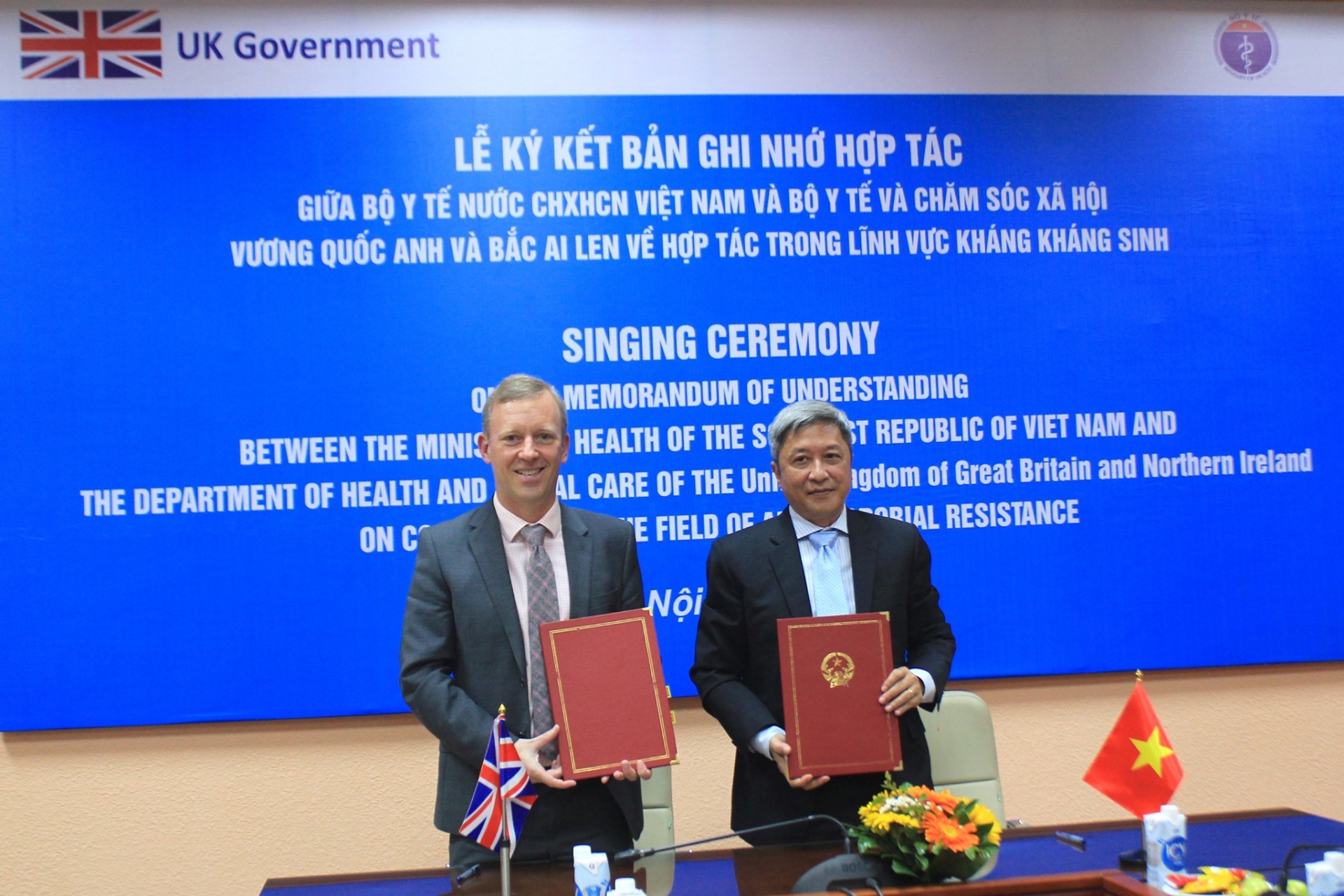 UK helping Vietnam fight against drug resistance