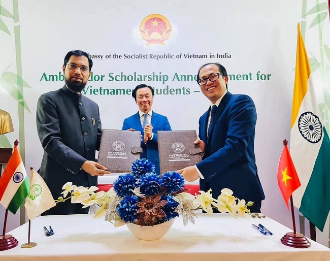 Vietnam's Embassy in India announces Ambassador's Scholarship 2021