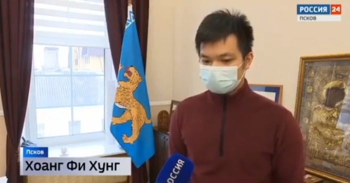 Vietnamese student thanked for saving two children fell into icy river in russia