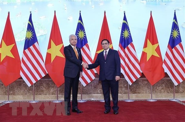 Malaysian PM Meets Vietnam's Top Leaders in First Day of Official Visit
