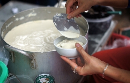 Vietnamese sweet tofu pudding in syrup dessert