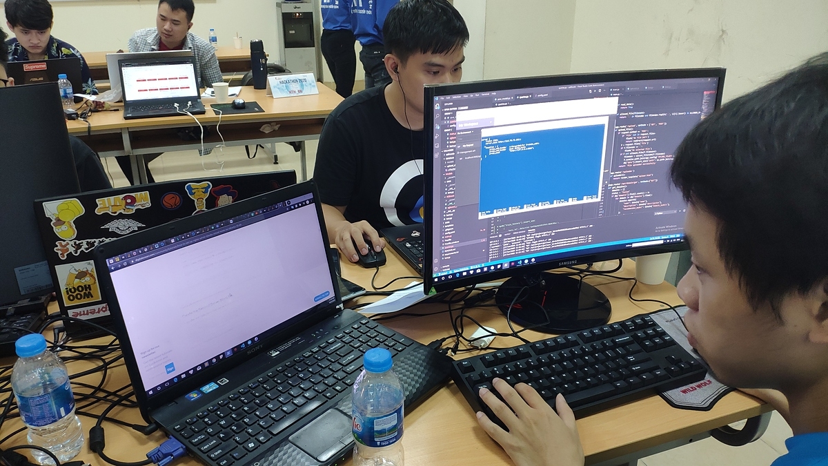 Strengthening access to online skills training for young workers in Vietnam