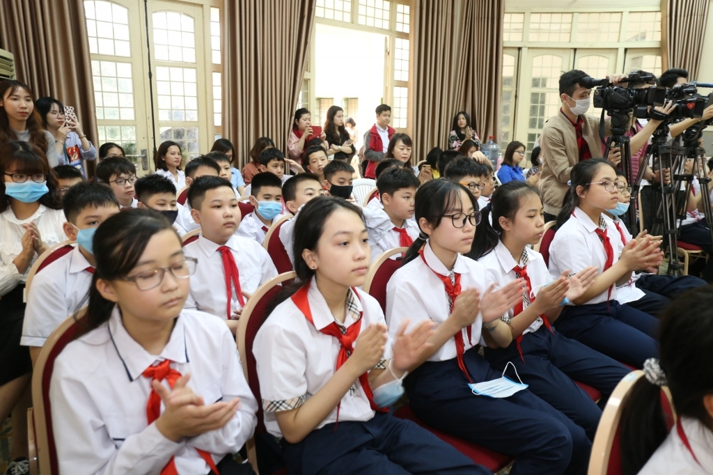 childrens council model makes hanoian childrens voices heard