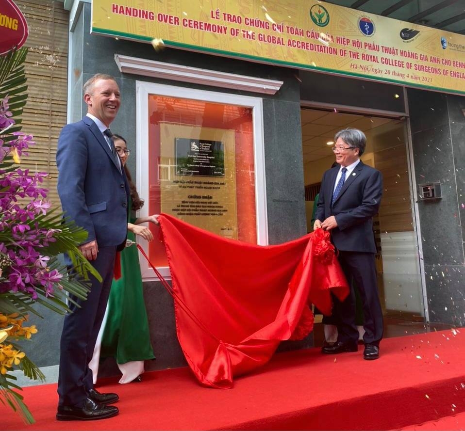Vietnam's hospital awarded Royal College of Surgeons’ global accreditation
