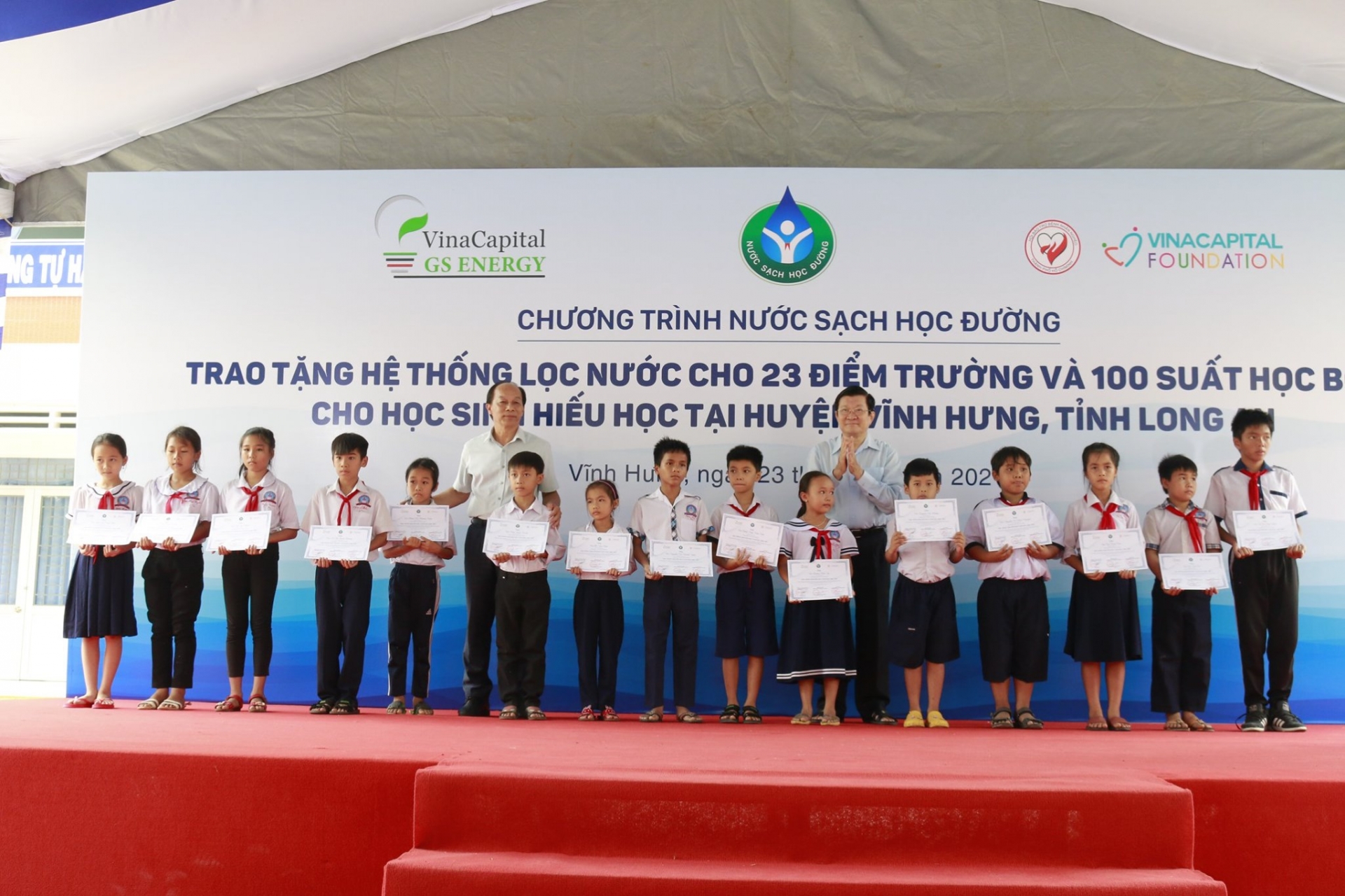 49 water filtrations and 100 scholarships granted to schools in remote rural area of Long An