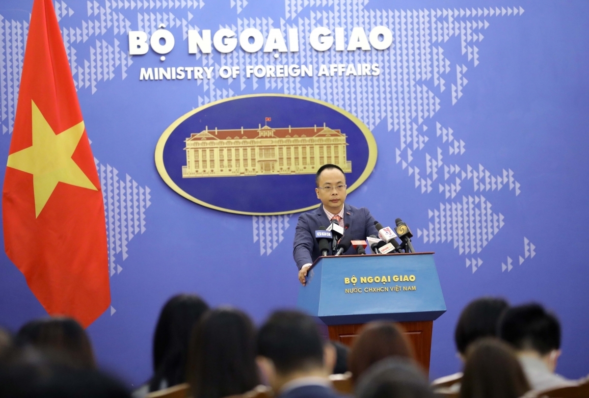 Vietnam opposes China's unilateral fishing ban that starts from May 1