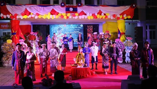 Traditional New Year of Neighbouring Countries Celebrated in Vietnam's Localities