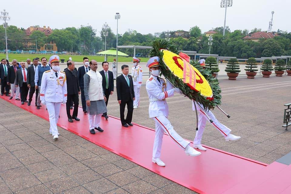 Vietnam-India Traditional Relations Boast Many Similarities and Mutual Support