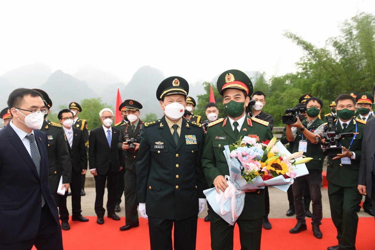 7th vietnam china border defence friendship exchange successfully held