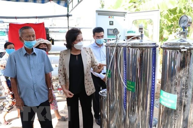 24 ro water purifier systems installed in 35 water plants in ben tre