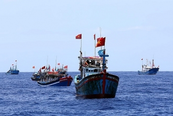 vietnam rejects chinas four sha claims in east sea