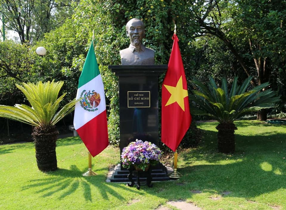 president ho chi minhs birthday marked abroad 20473