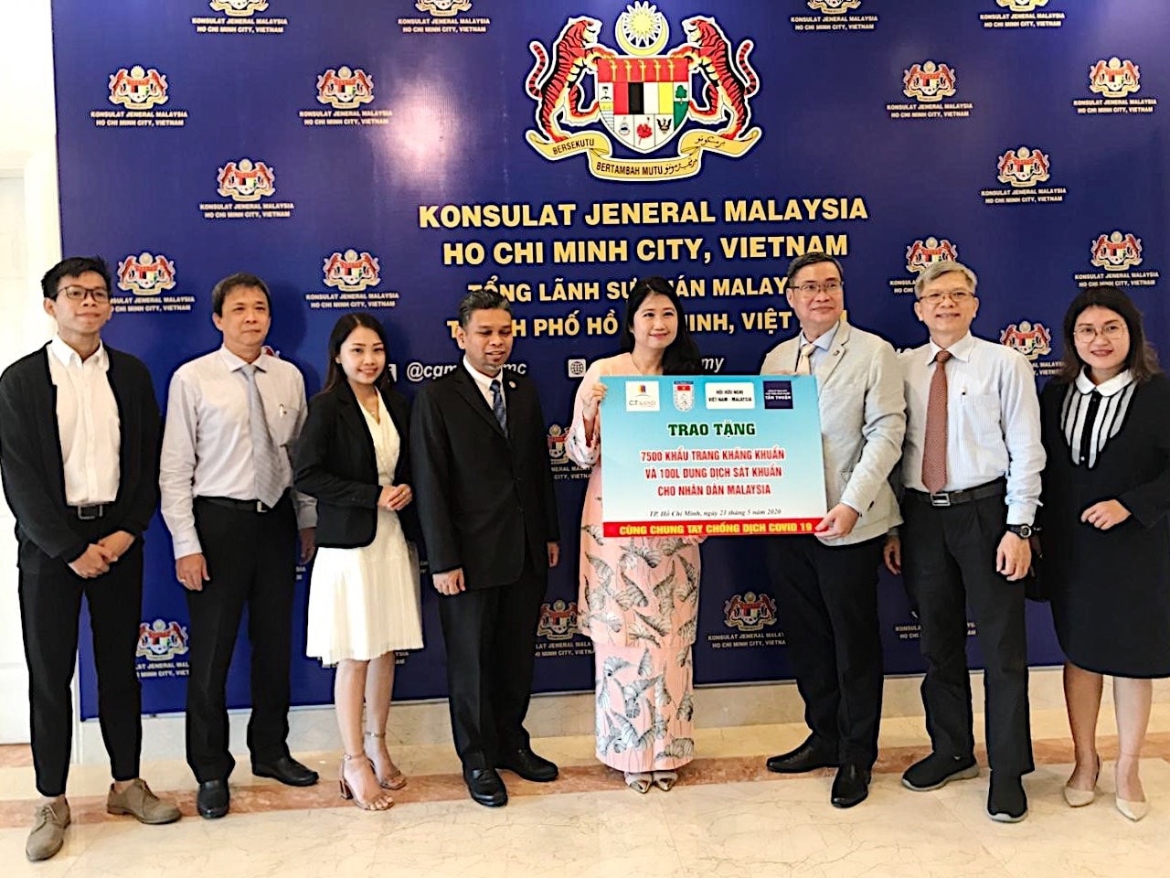 hufo donates 7500 face masks for malaysias covid 19 fight