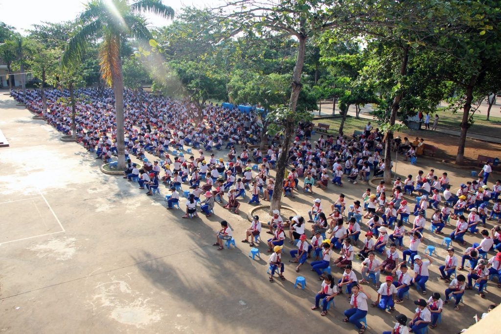 project renew to install 40 wash basins in quang tri and quang ngai