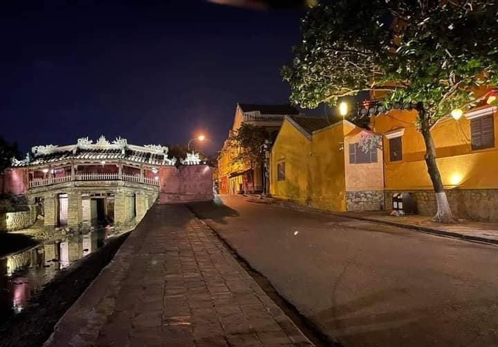 Empty street of Hoi An after COVID-19 new cases detected