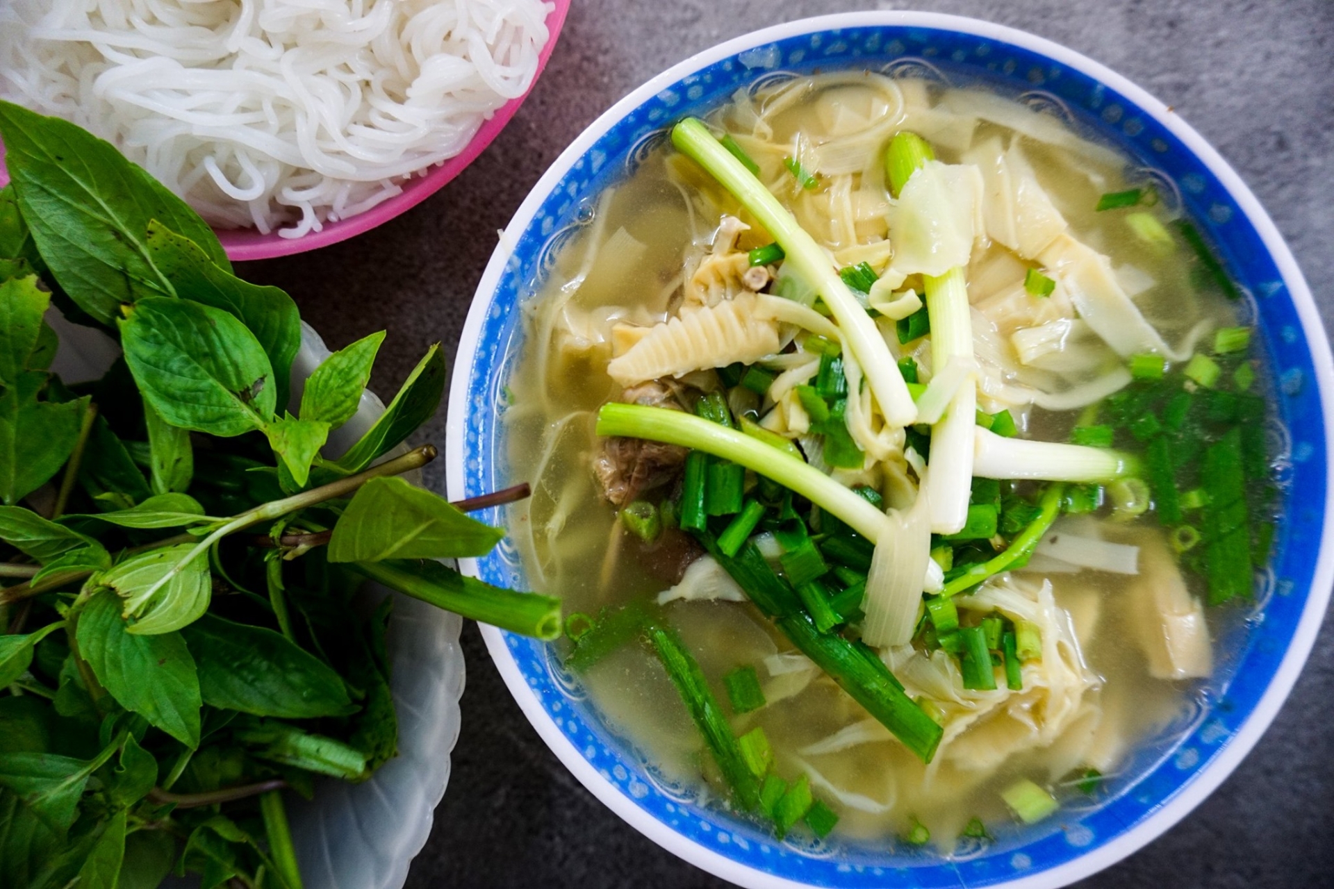 Vietnamese style grilled-duck vermicelli