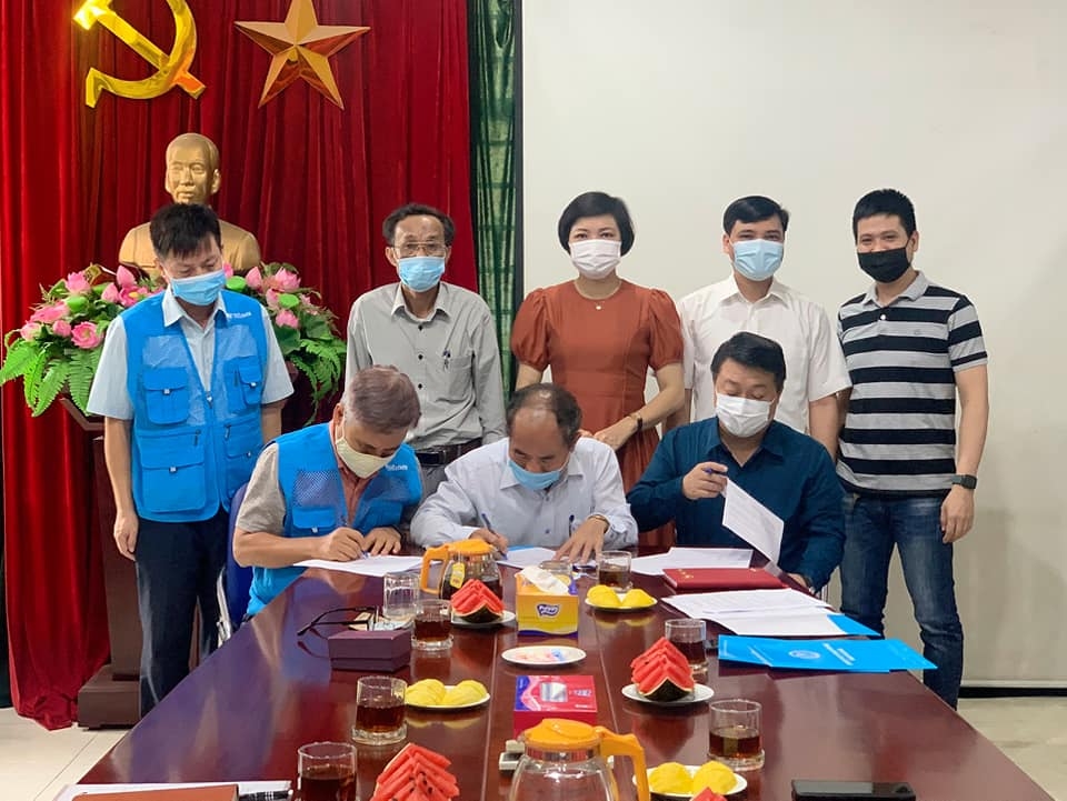 korean ngo to give computer room to rural secondary school