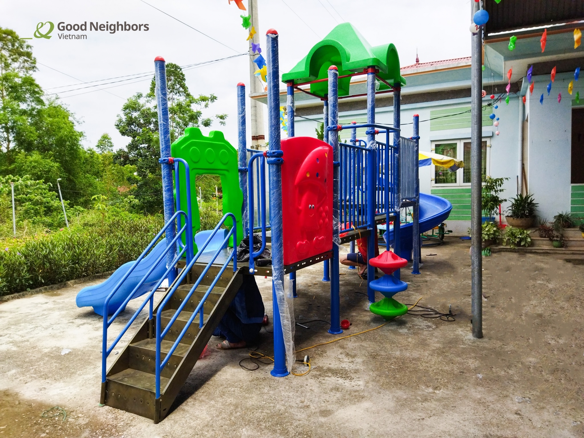 korean ngo supports playground equipment for tuyen quangs kindergarten