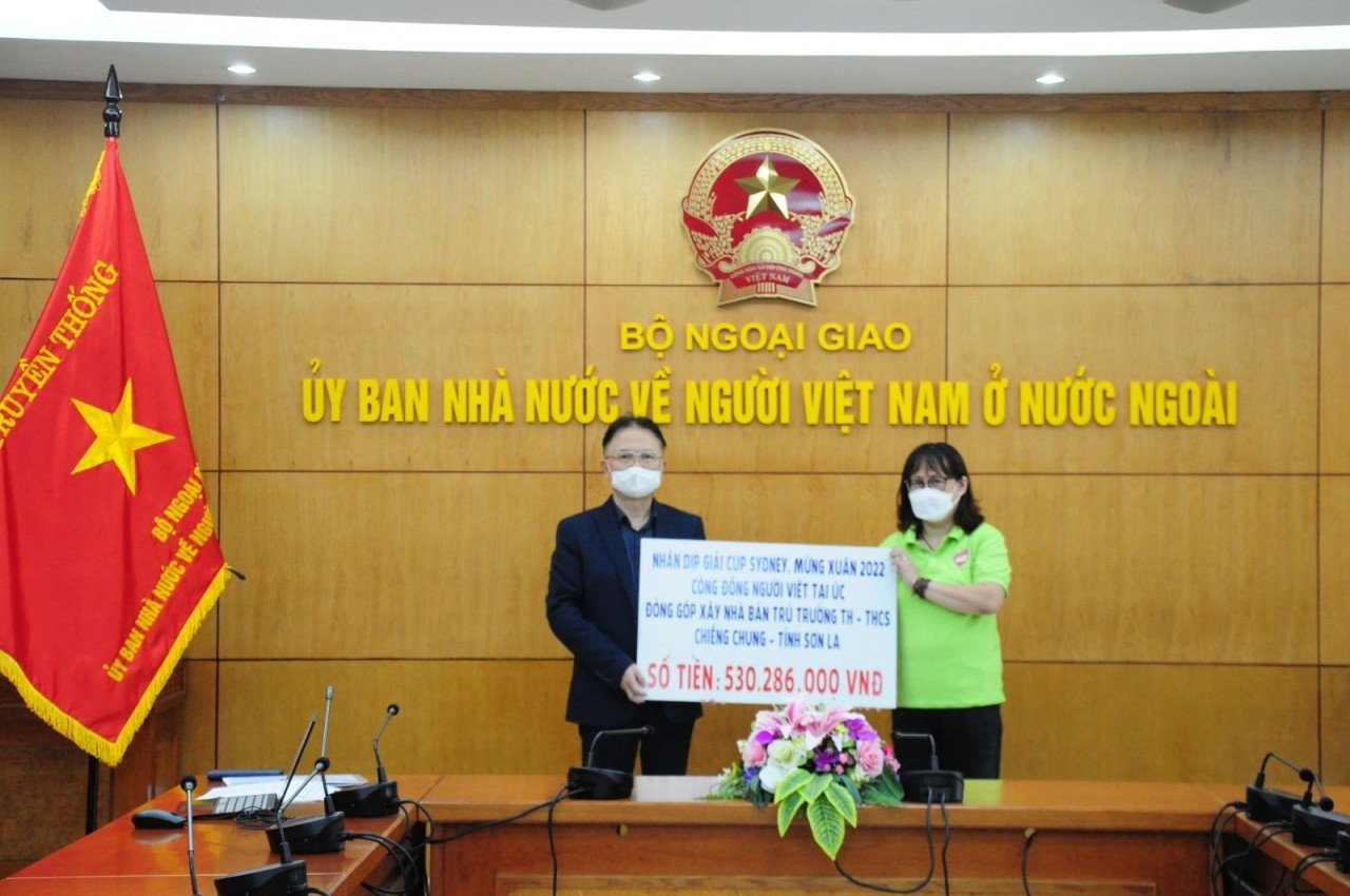 Vietnamese Community in Australia Raises Fund for Northern Province's Students
