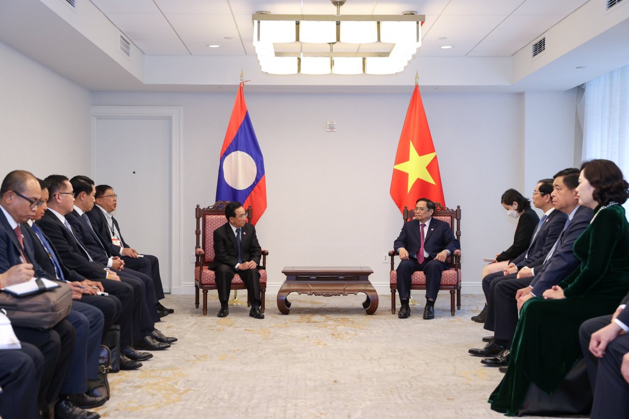 Vietnam and Laos Agree to Support Each Other at Multilateral Forums