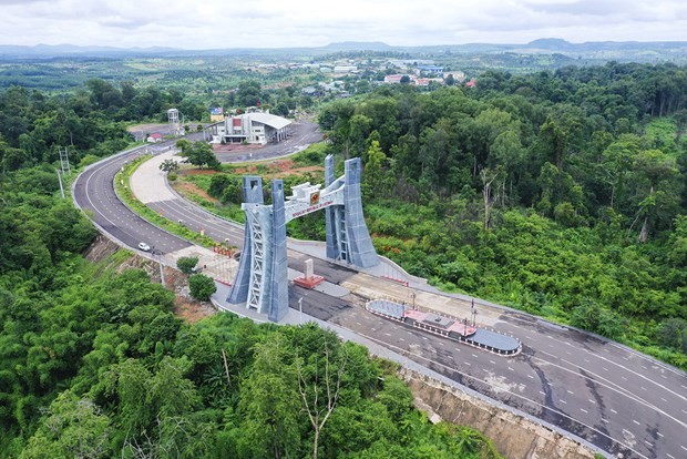 Gia Lai province covers 1.5 million ha, the second biggest area among localities nationwide, and has a population of 1.5 million. Its weather and soil conditions are favourable for large-scale agro-forestry development.