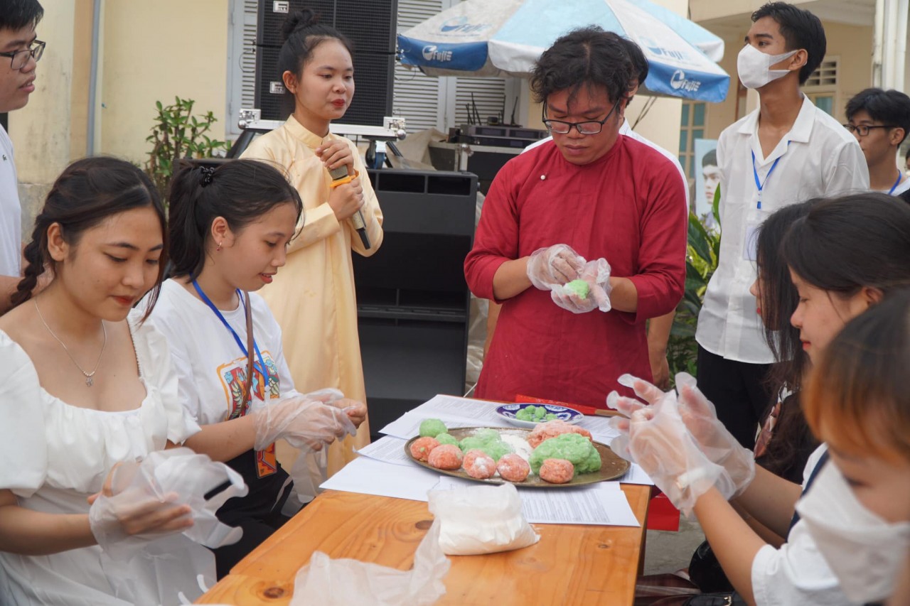 Vietnam Summer Fair - First Cultural-Industrial Fair Ever in Hue