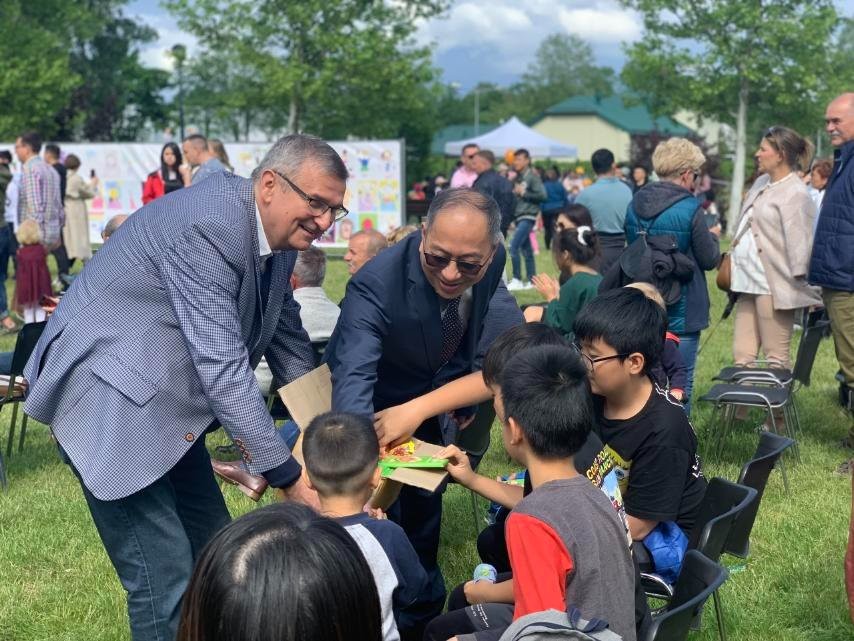 Vietnamese Embassy in Poland Celebrates International Children's day