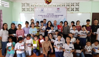 CNCF donates USD 1.285 to support needy children in Vietnam amid COVID-19
