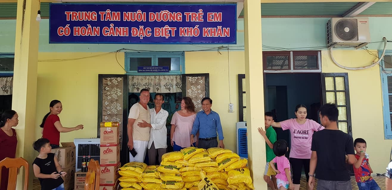 NGO prepares food for Quang Nam's needy families