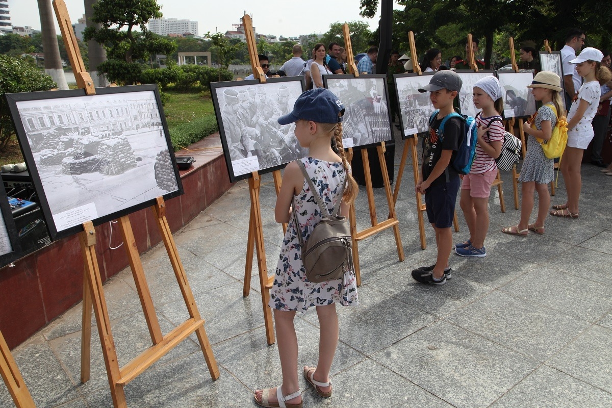 russias victory day marked by tree planting event