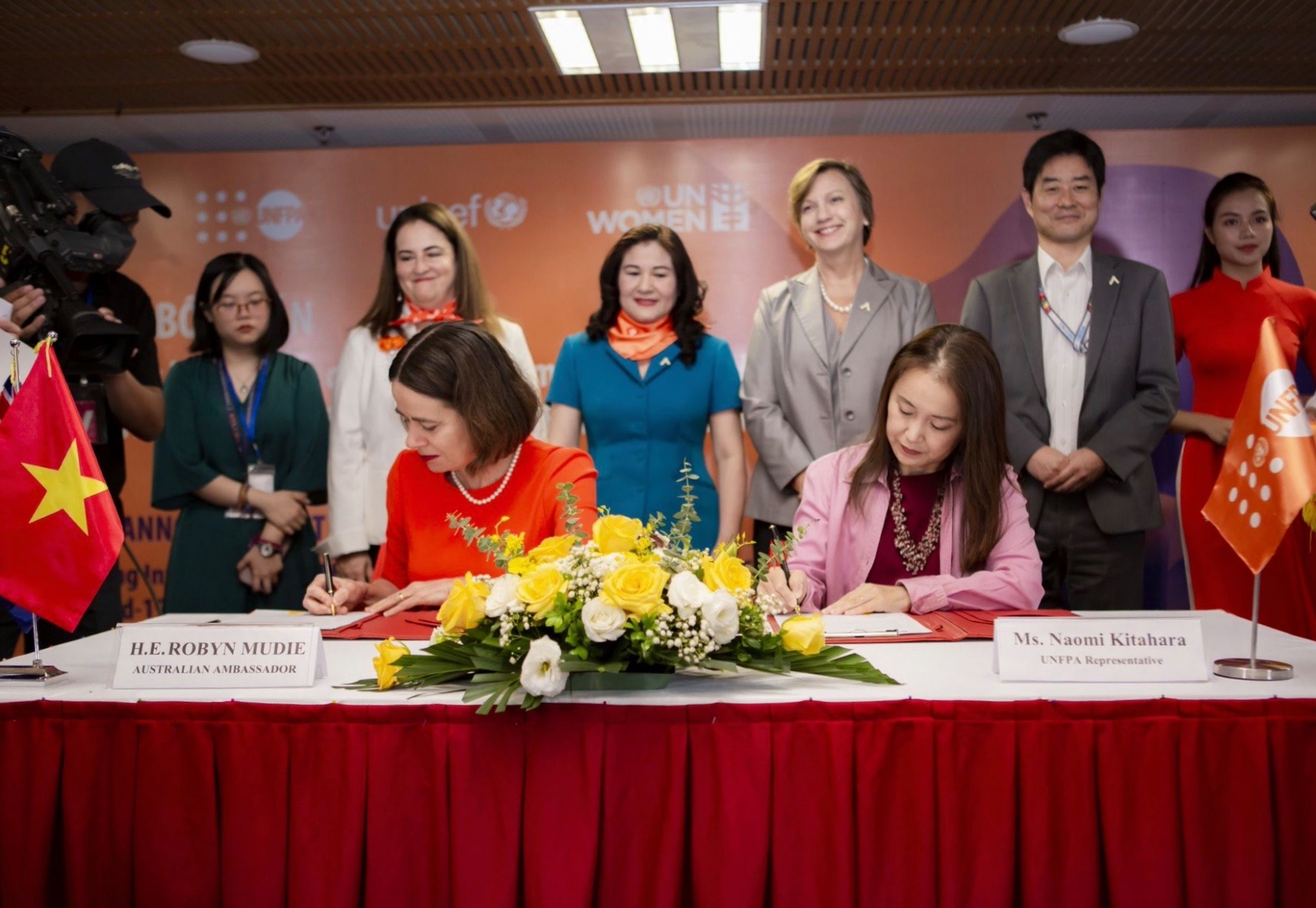 Australia, Vietnam join hands to eliminate violence against women, children in Vietnam amid COVID-19