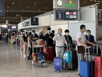 nearly 300 vietnamese repatriated from european countries due to covid 19