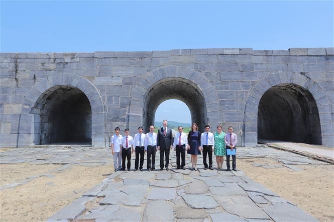 US-funded renovation of UNESCO-recognised Ho Dynasty Citadel gate completed