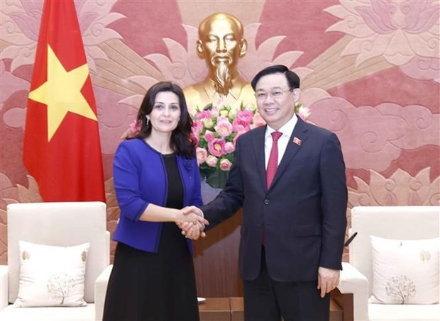 Top Legislator Receives Several Foreign Ambassadors in Hanoi