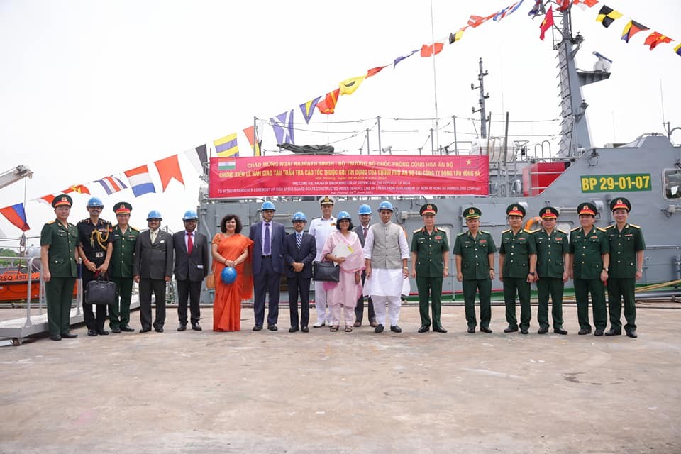 Indian Defense Minister Conludes Three-Day Official Visit to Vietnam