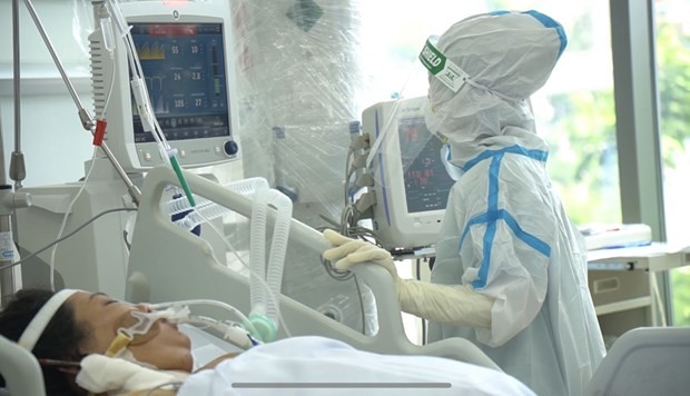 New System to Ensure Medical Oxygen Supply in Hanoi's Hospital