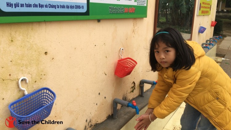Save the Children and the Quang Binh Department of Education and Training have been renovating and rebuilding WASH facilities in 12 project schools in Quang Trach and Bo Trach districts. In the second stage, another six new toilets will be rebuilt in 2022.
