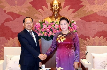 vietnams top legislator receives ambassadors of japan cambodia