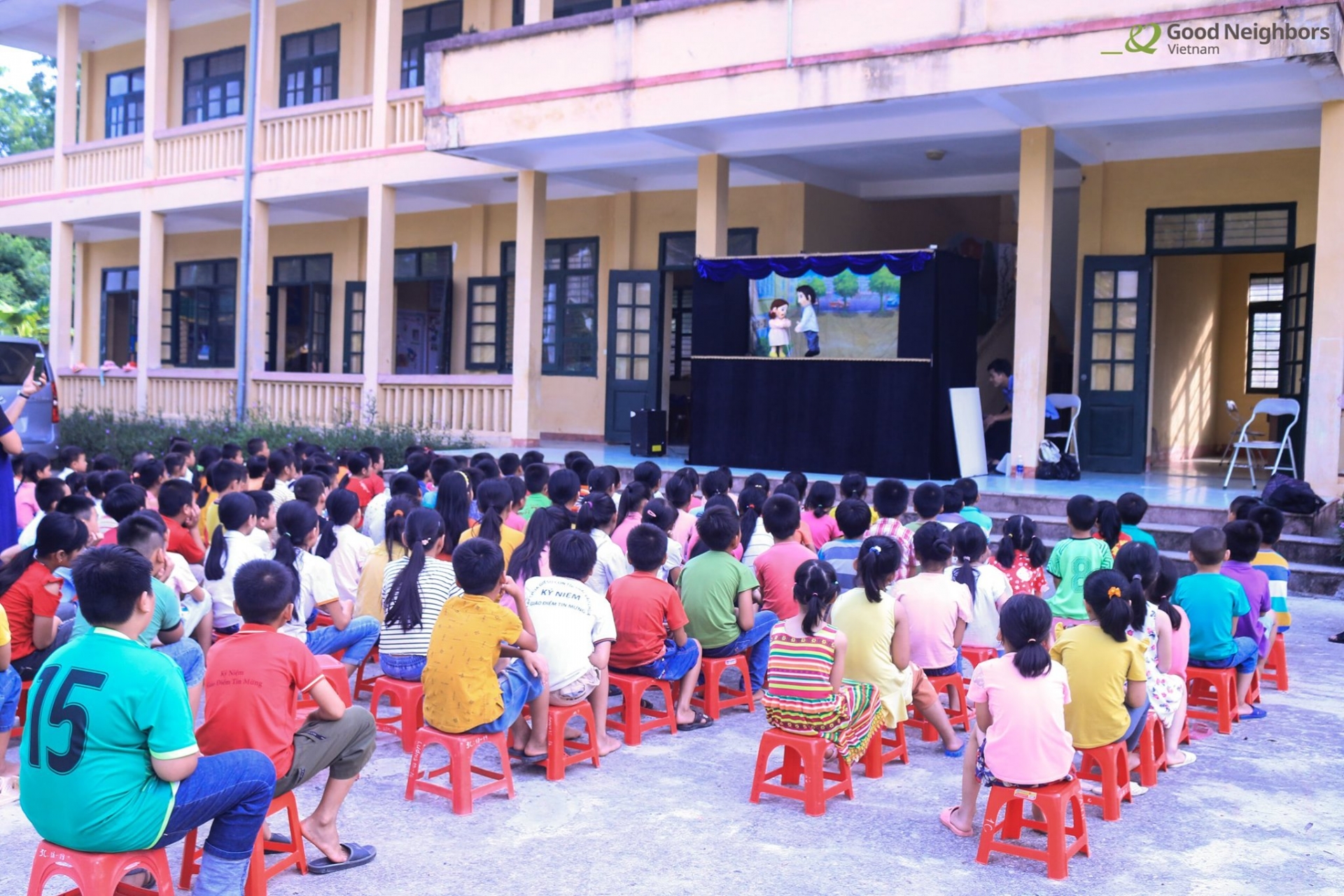 puppet show teaches thanh hoas youths about potential dangers of sex abuse