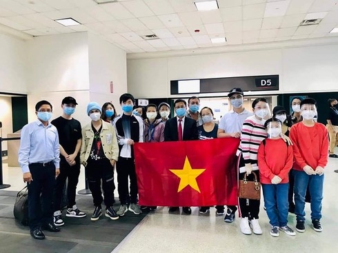 nearly 50 vietnamese trainees in japan test covid 19 positive national infections surge past 700