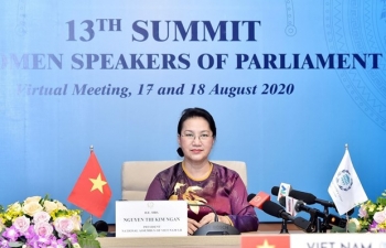 na chairwoman attends 13th summit of worlds na female heads