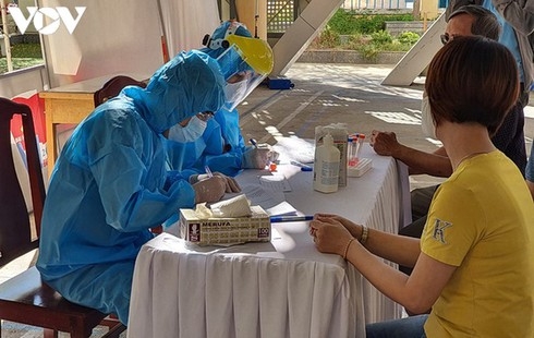 Positive coronavirus numbers slowdown in Vietnam as repatriation flights continue