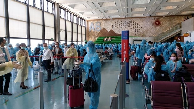 citizens brought home from taiwan singapore reports new coronavirus case imported from vietnam