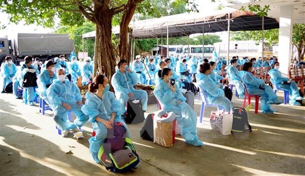 Vietnam's new coronavirus cases fall, but authorities urge public to remain cautious