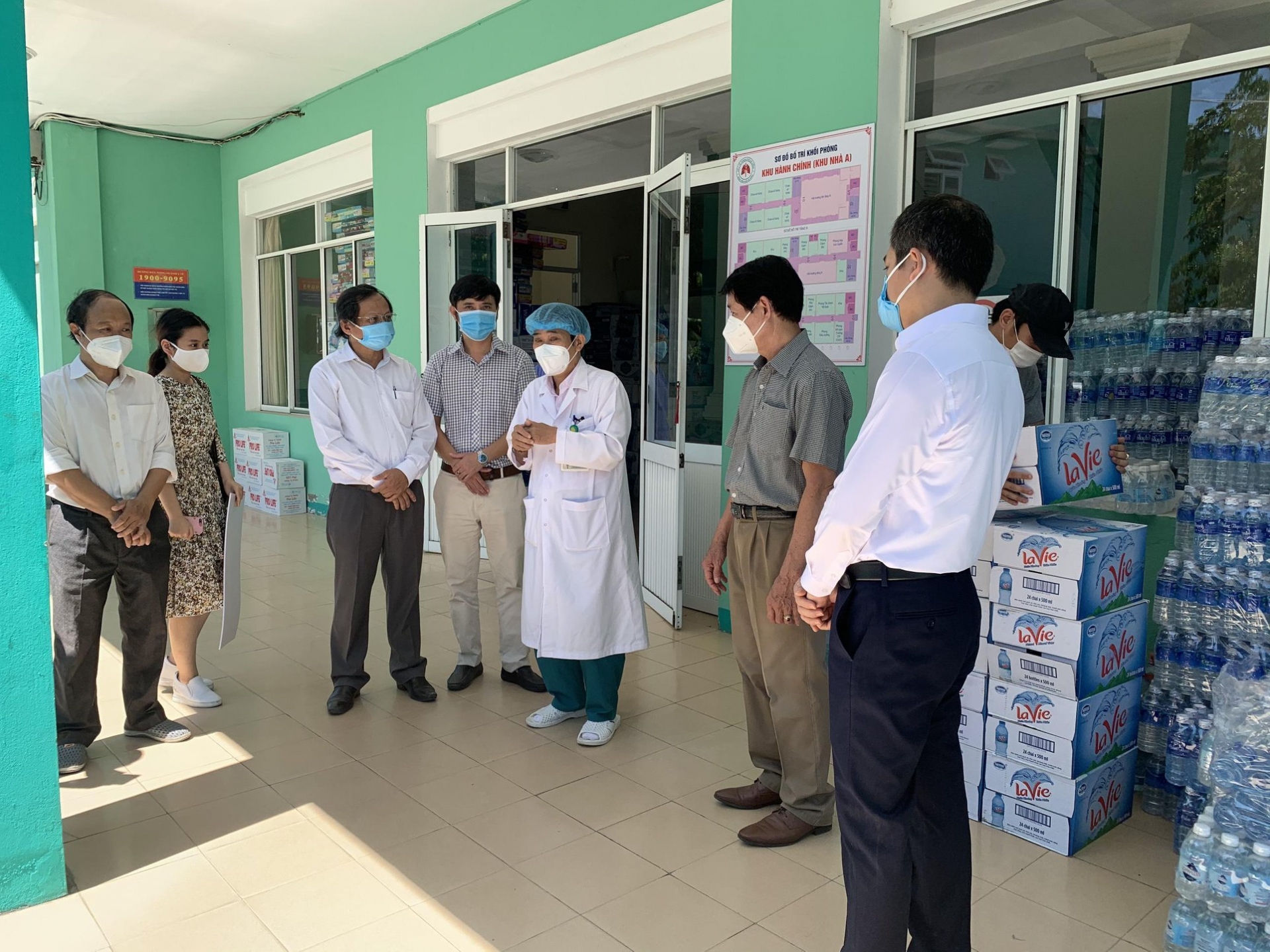 Donations continue to strengthen covid 19 fight in da nang