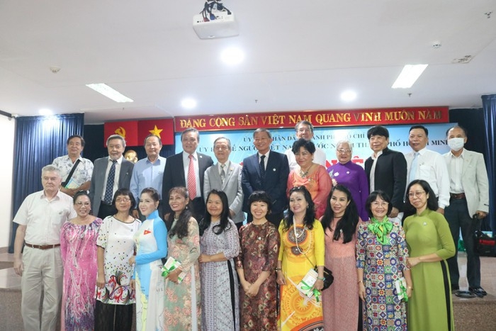 HCM City praises overseas Vietnamese contributions