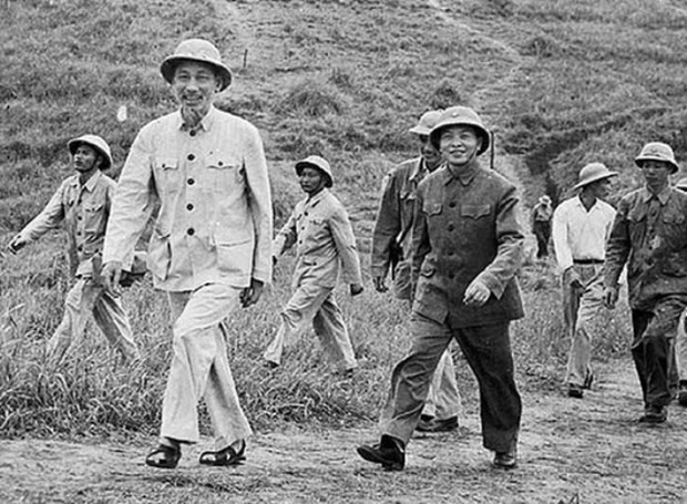online exhibition of 110 photos to pay tribute to general vo nguyen giap