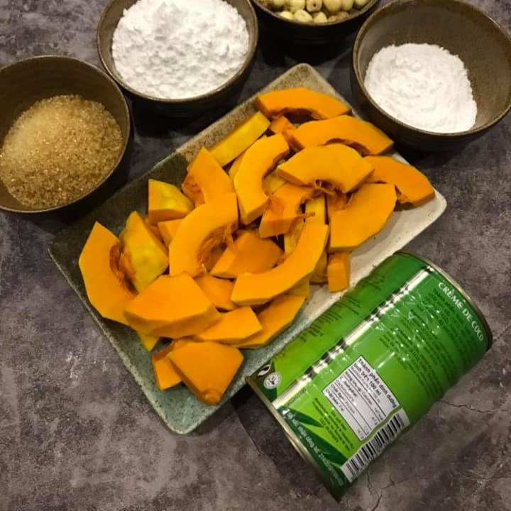 How to Make Pumpkin Coconut Sweet Soup